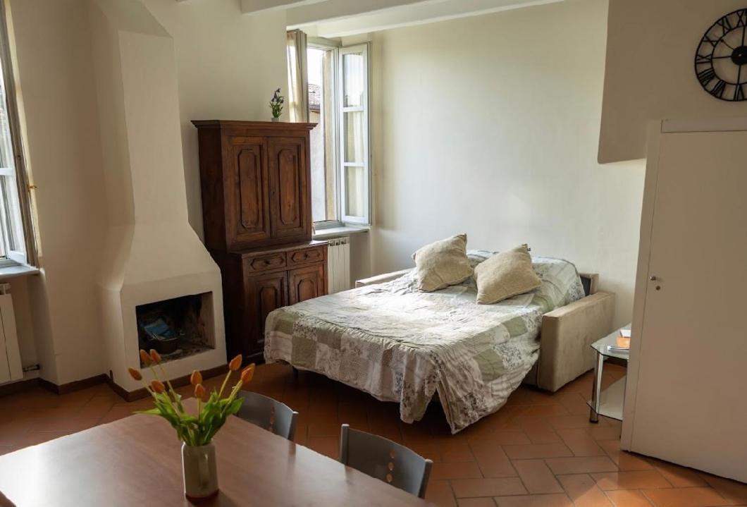 Casa Vacanze Rasetto Costa di Mezzate Εξωτερικό φωτογραφία