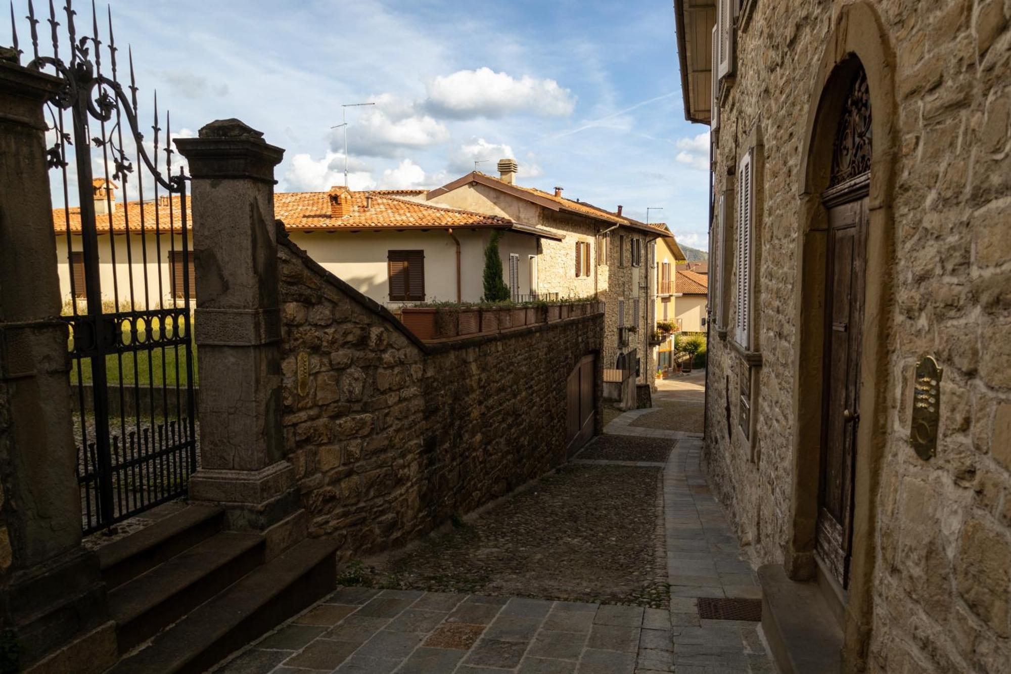Casa Vacanze Rasetto Costa di Mezzate Εξωτερικό φωτογραφία